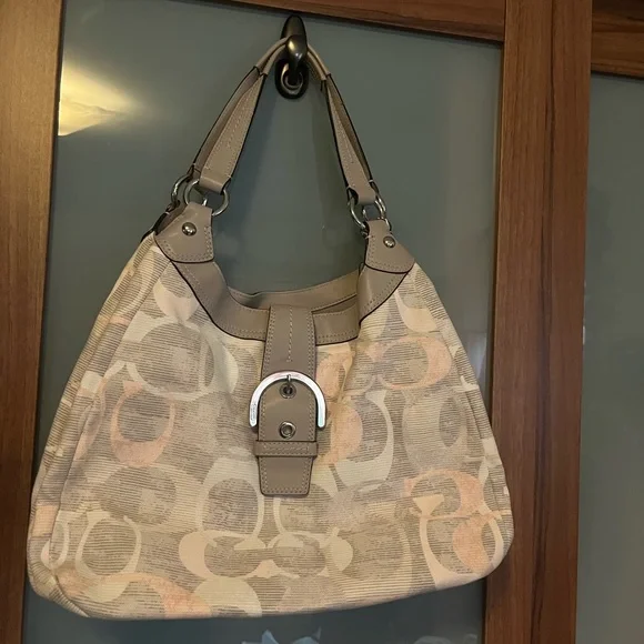 Coach Soho Optic Lynn Shoulder Bag Hobo - Picture 2 of 16